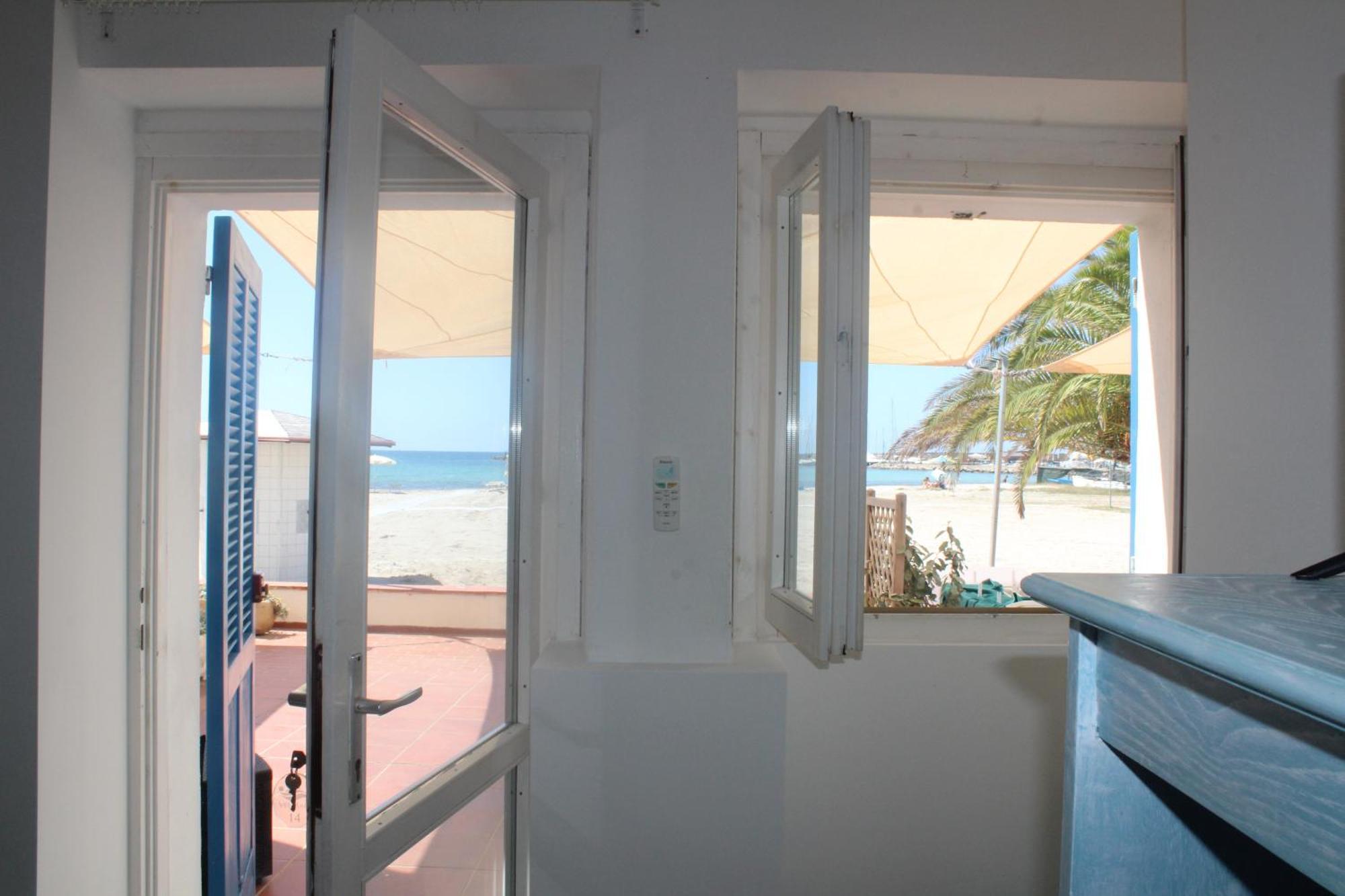 Vel Mari - Rooms On The Beach Alghero Exteriér fotografie